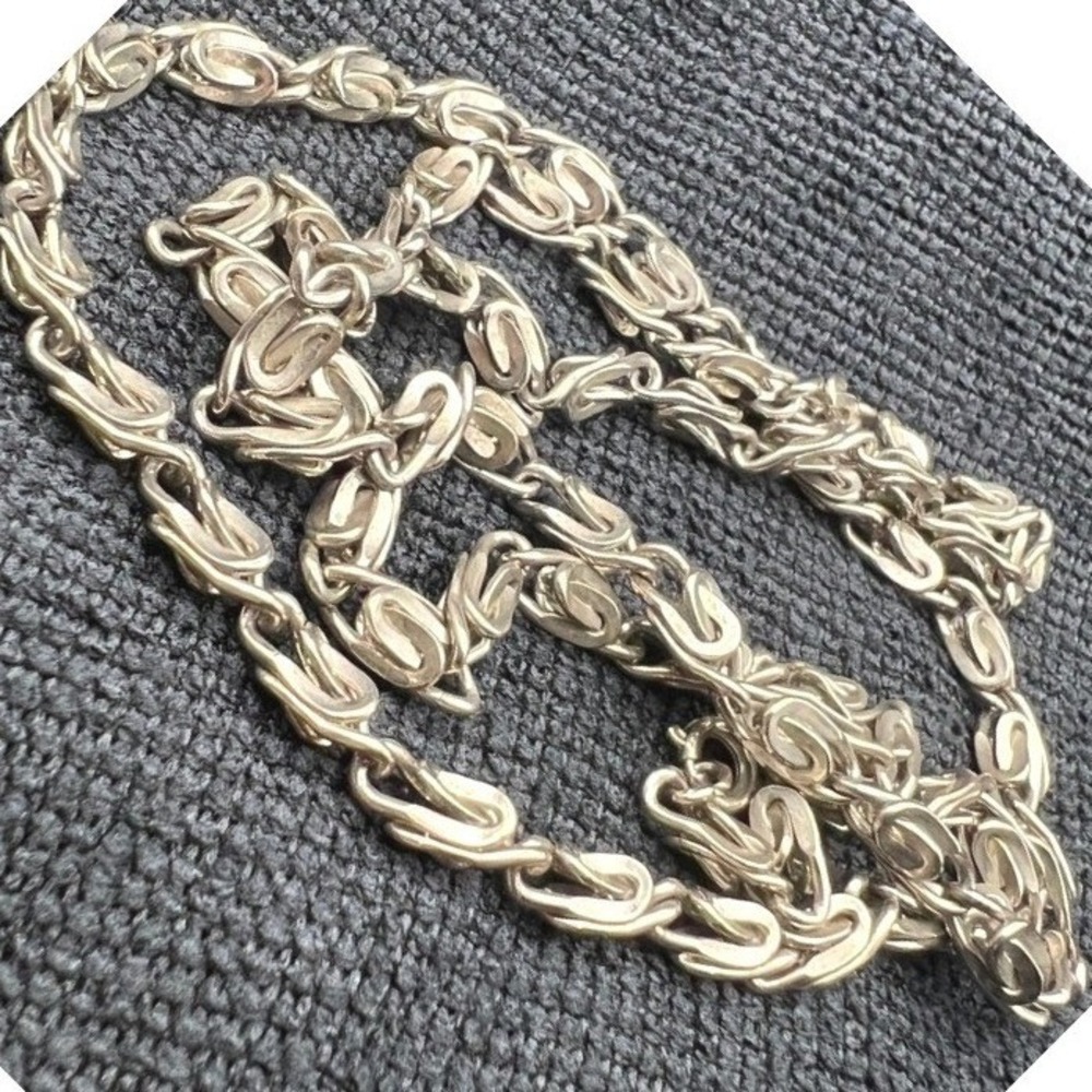Vintage Unisex Chain Necklace Figure Eight Infinity Link Silver Tone 33.5g 28"